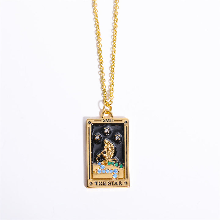 Collier en forme de goutte d'huile de tarot en or électroplaqué avec zircon Olivenorma