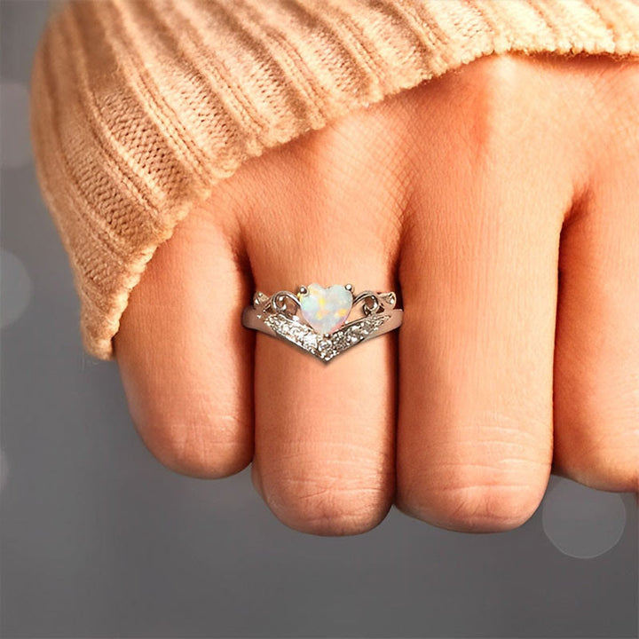 Bague en opale avec couronne en forme de cœur « Peace of Mind » Olivenorma