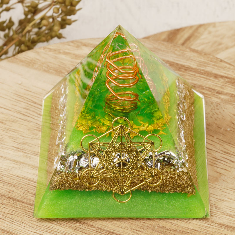 Pyramide d'orgone du cube de Métatron d'Olivenorma Green Life