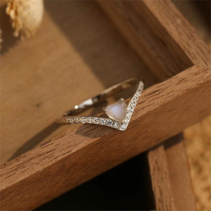 Bague en pierre de lune en forme de cœur Olivenorma
