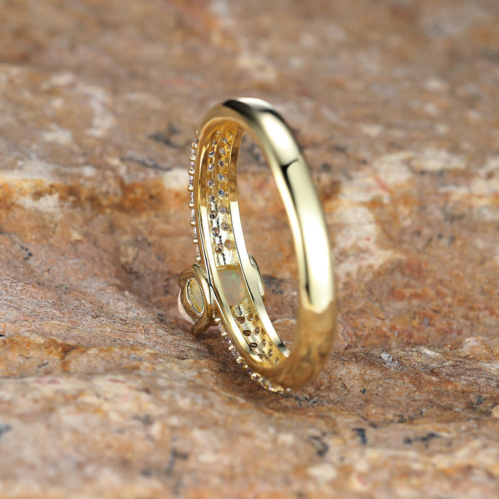 Bague à bande ronde en zircon opale « Shiny Elegance » Olivenorma