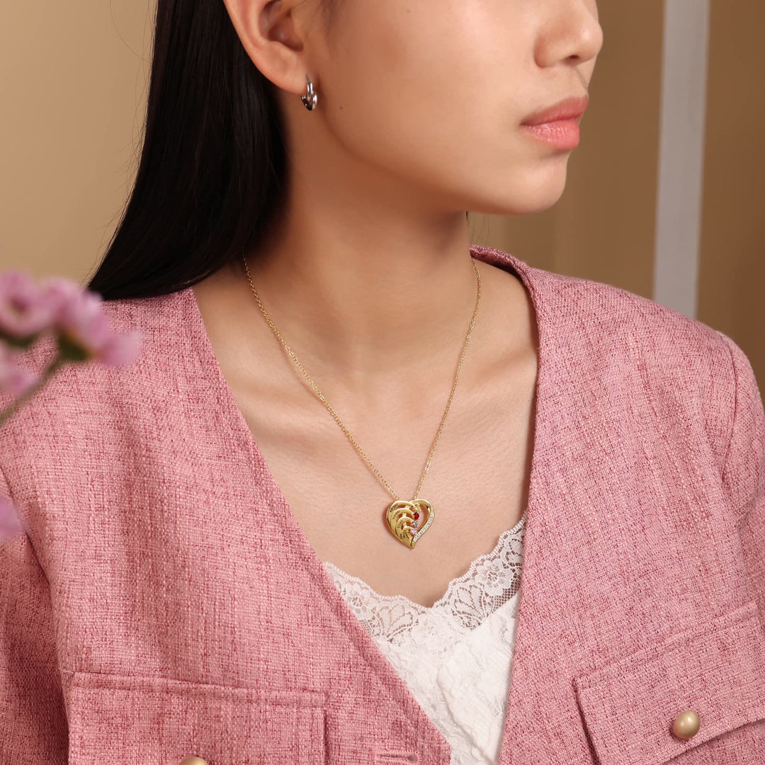 Collier en forme de cœur gravé avec pierres de naissance personnalisées Olivenorma