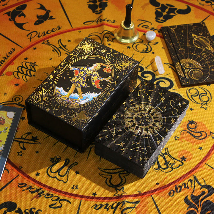 Cartes du jeu de tarot doré Olivenorma Black Gold Waite Foil