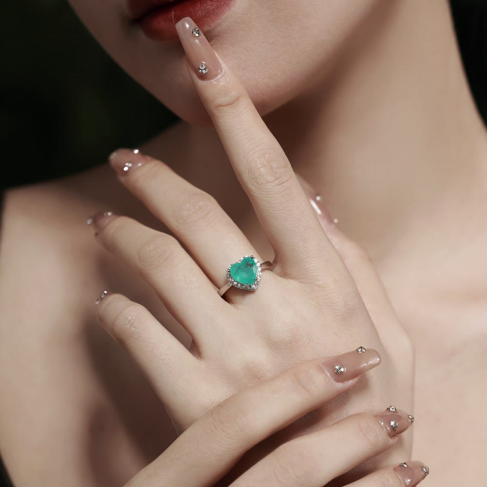 Bague exquise en tourmaline Paraiba en forme de cœur Olivenorma