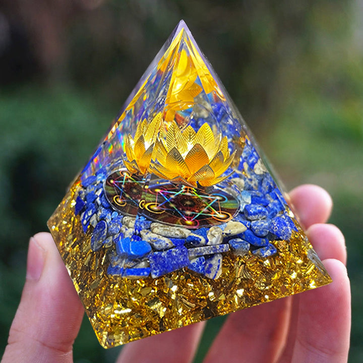 Olivenorma Lapis Lazuli Lotus Symbole Reki Orgone Pyramide