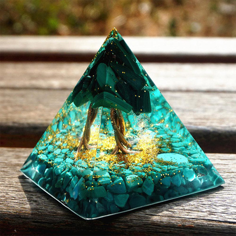 Pyramide d'orgone arbre de vie en malachite Olivenorma avec turquoise