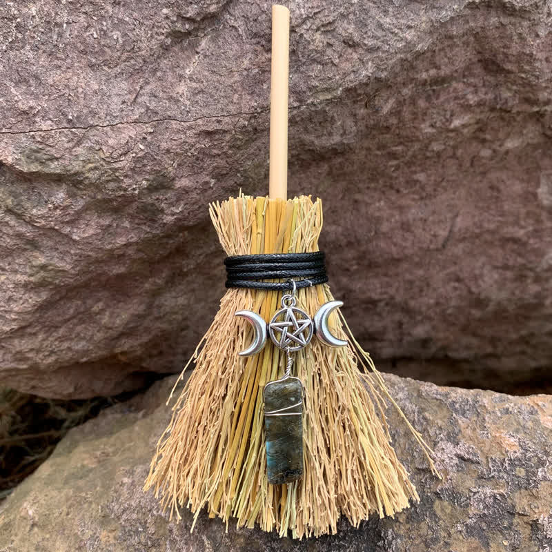 Mini balai magique Olivenorma en forme d'étoile et de lune en cristal