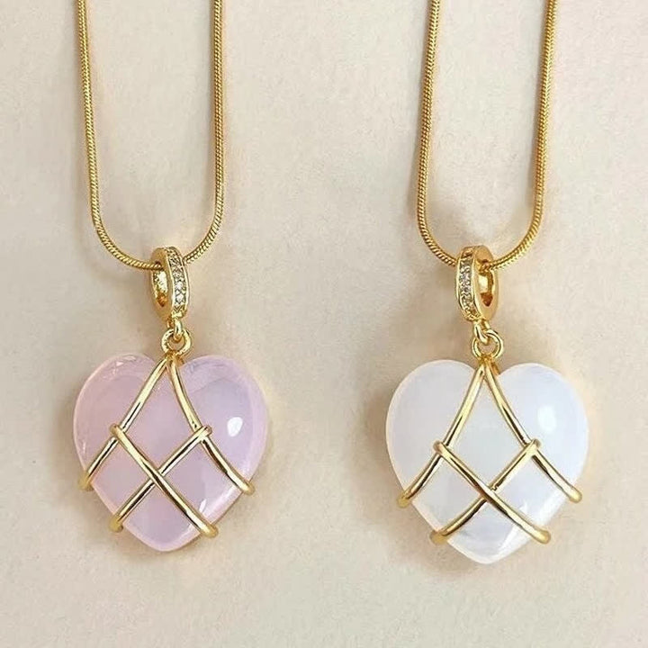 Collier en cristal naturel en forme de cœur Olivenorma
