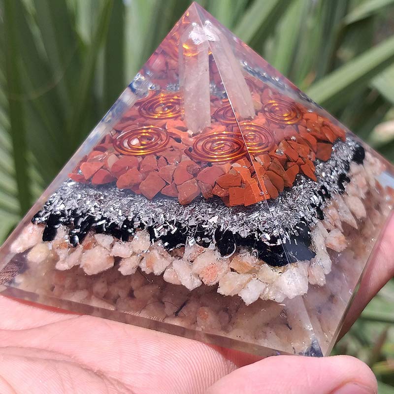 Pilier en cristal transparent Olivenorma avec pyramide orgonite en pierre solaire