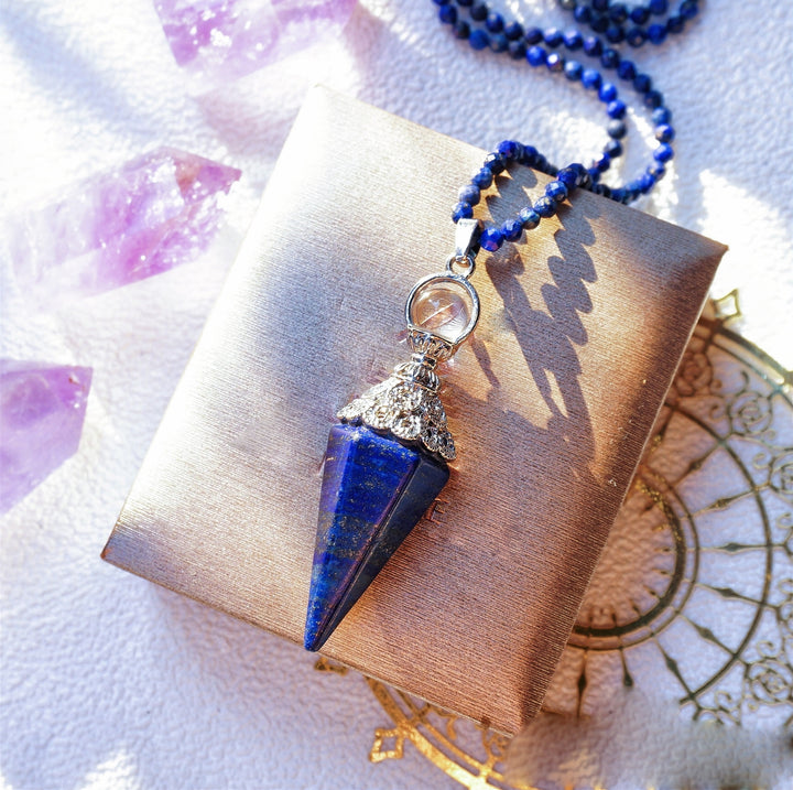 Collier pendule colonne en cristal de pierre brute naturelle Olivenorma