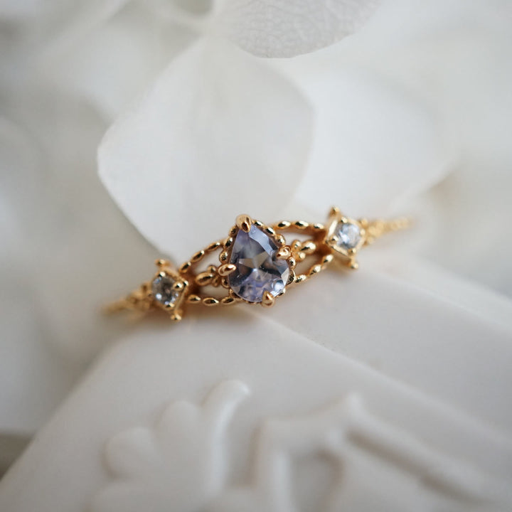 Bague ajustable en tanzanite naturelle Olivenorma