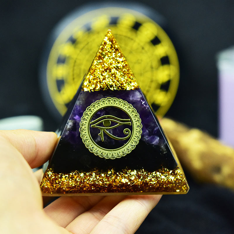 Olivenorma Améthyste Obsidienne Oeil d'Horus Symbole Orgone Pyramide