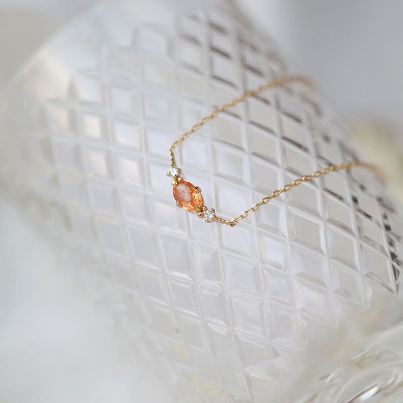 Collier avec breloque en pierre de guérison naturelle en pierre de soleil Olivenorma