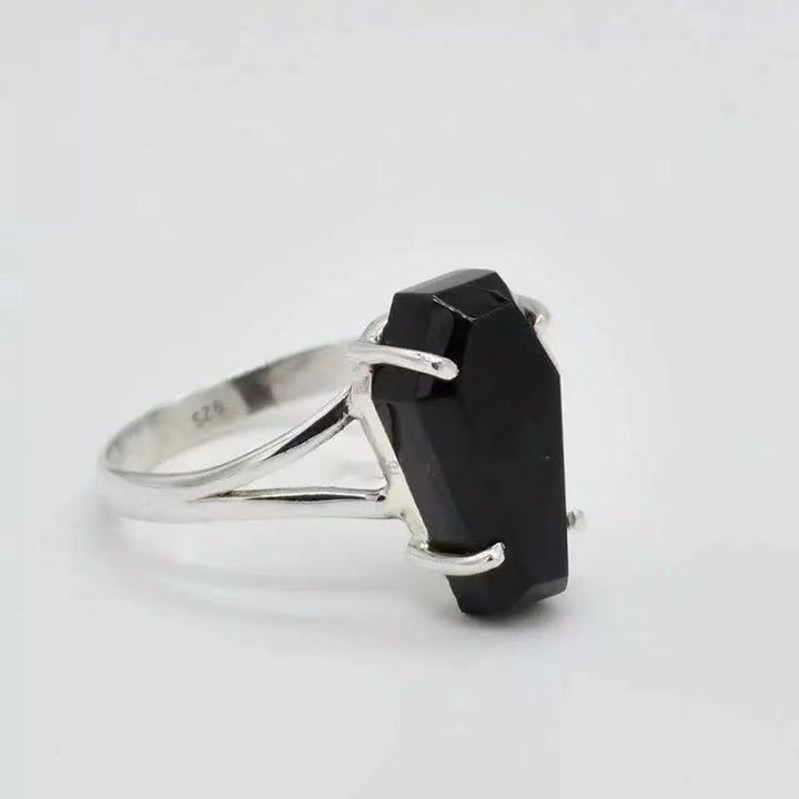 Bague cercueil en onyx noir Olivenorma