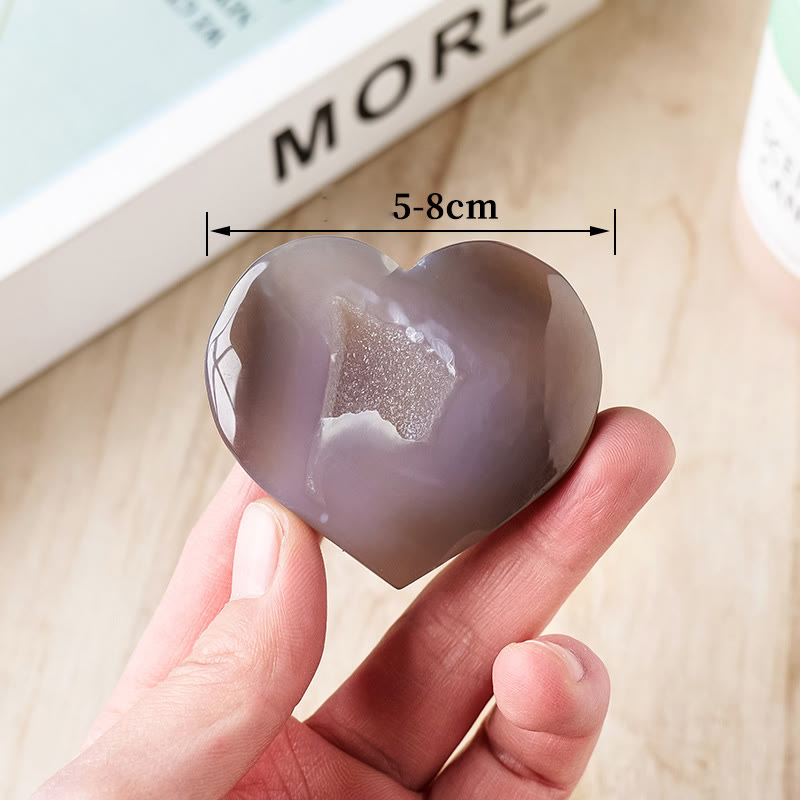 Cœur en cristal de pierre de jeu de géode d'agate de couleur naturelle Olivenorma