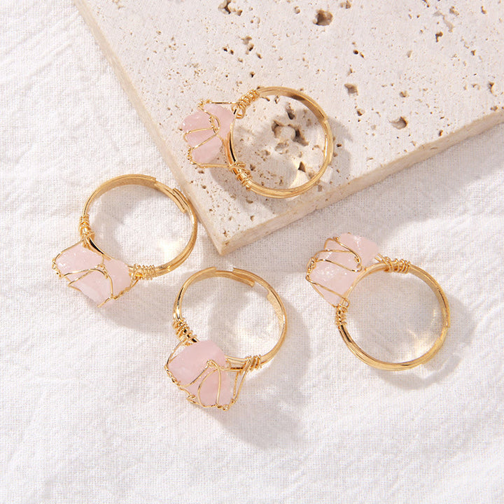 Bague en pierre précieuse naturelle irrégulière enroulée en fil de fer brut Olivenorma