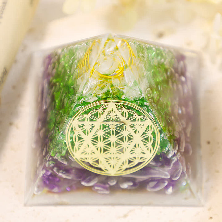 Pyramide d'orgone en cristal hexagramme de la fleur de vie Olivenorma