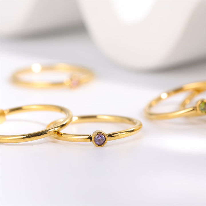 Bague fine de naissance Olivenorma avec pierre de naissance pour 12 mois