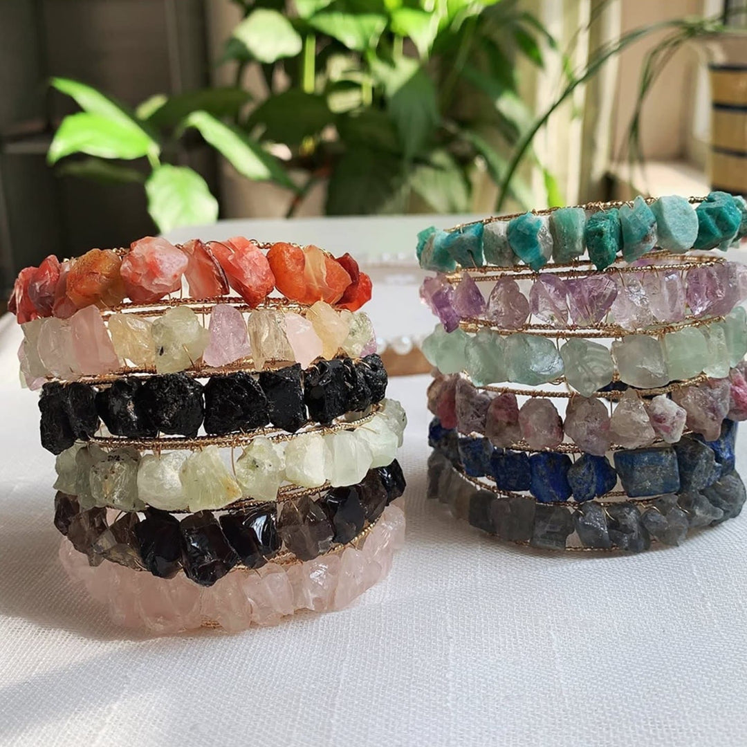 Bracelet enroulé en fil de fer avec perles de gravier en cristal naturel Olivenorma