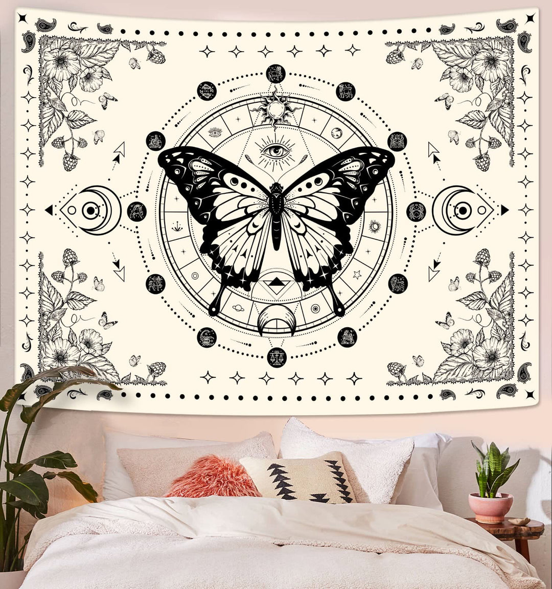 Tapisserie beige Olivenorma, papillon noir, fleur de lune