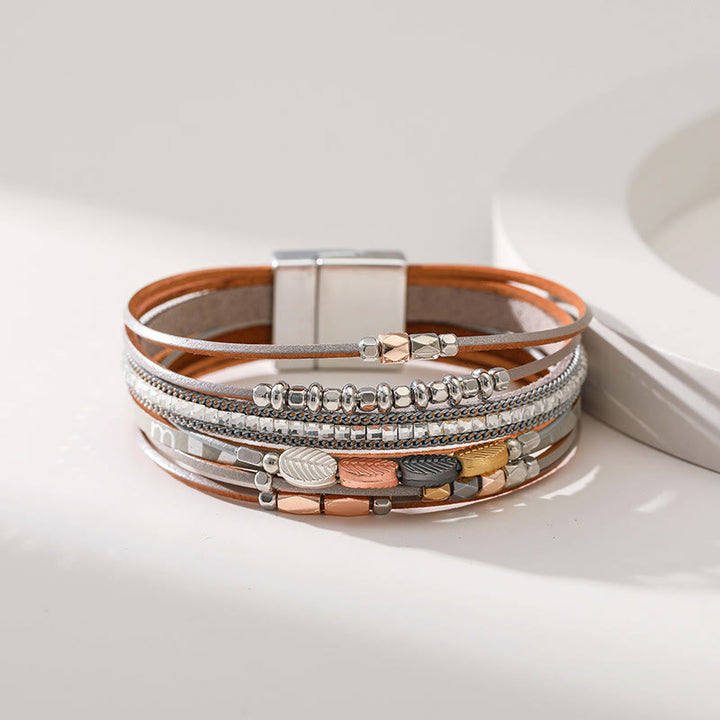 Bracelet en cuir à plusieurs niveaux avec feuille de zircon blanc et hématite Olivenorma