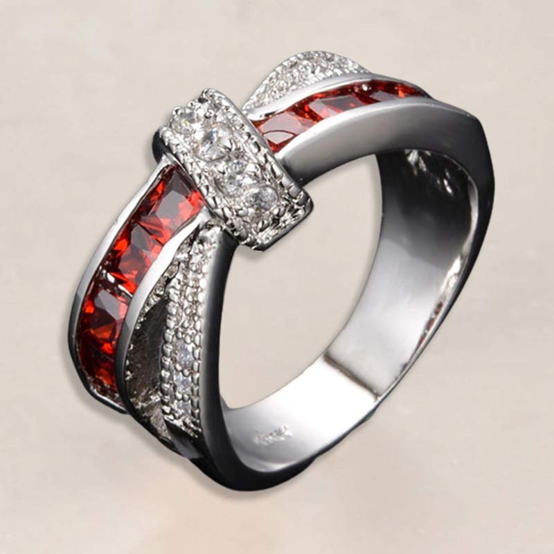 Bague nœud papillon en saphir avec pierre de naissance de septembre Olivenorma