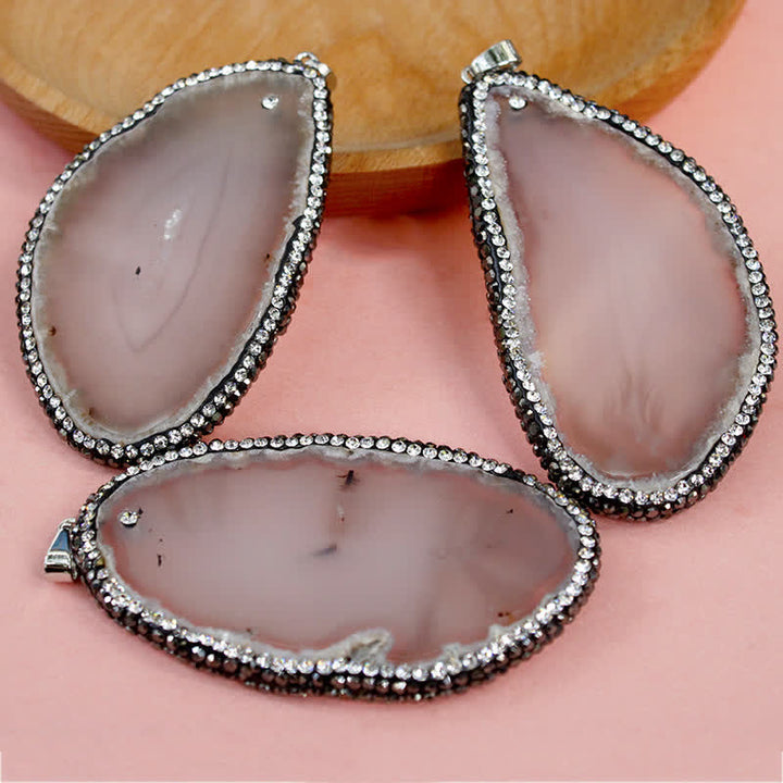 Collier en cristal naturel orné de géodes Olivenorma