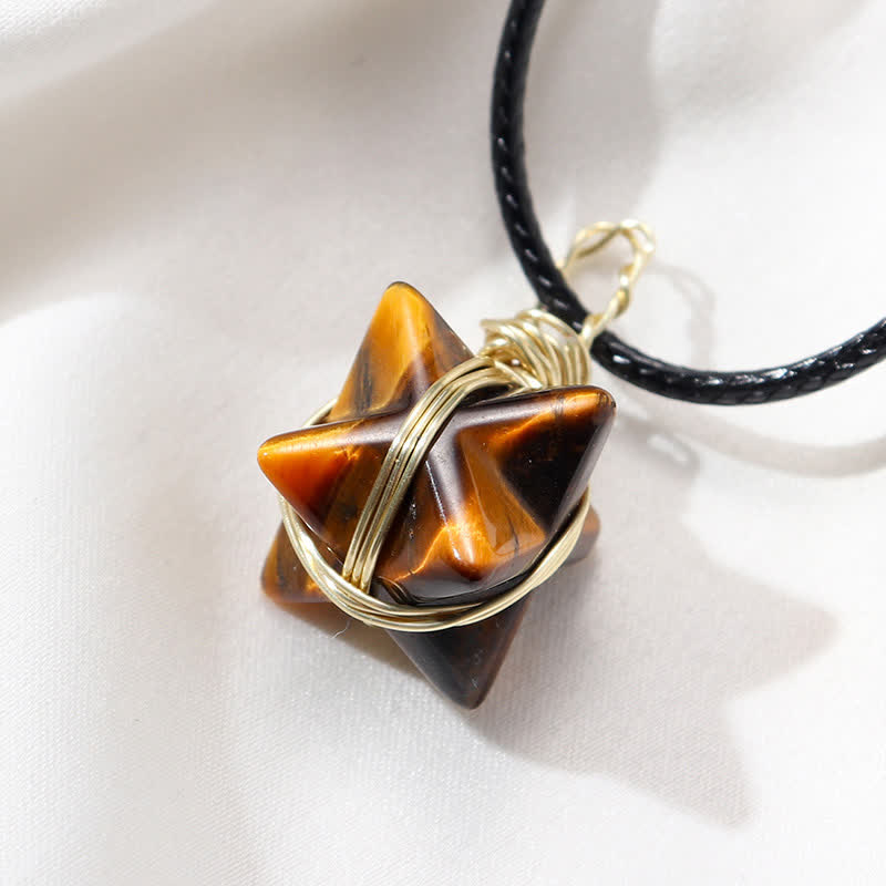 VÉHICULE DE LUMIÈRE DIVINE - Collier Merkaba en cristal