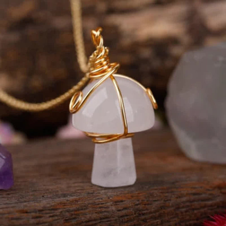 Collier champignon porte-bonheur en cristal naturel Olivenorma
