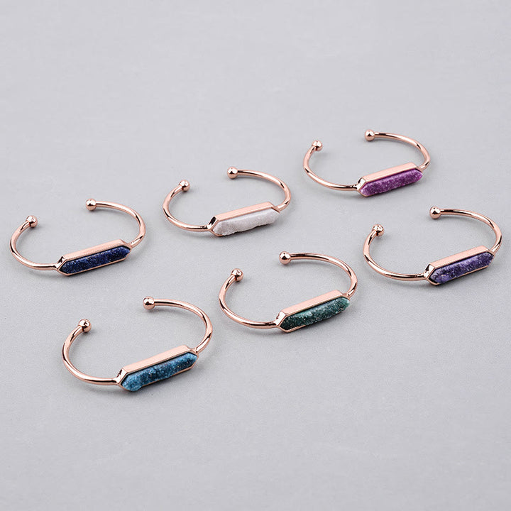 Bracelet manchette en cuivre et métal avec grappe de cristaux naturels Olivenorma