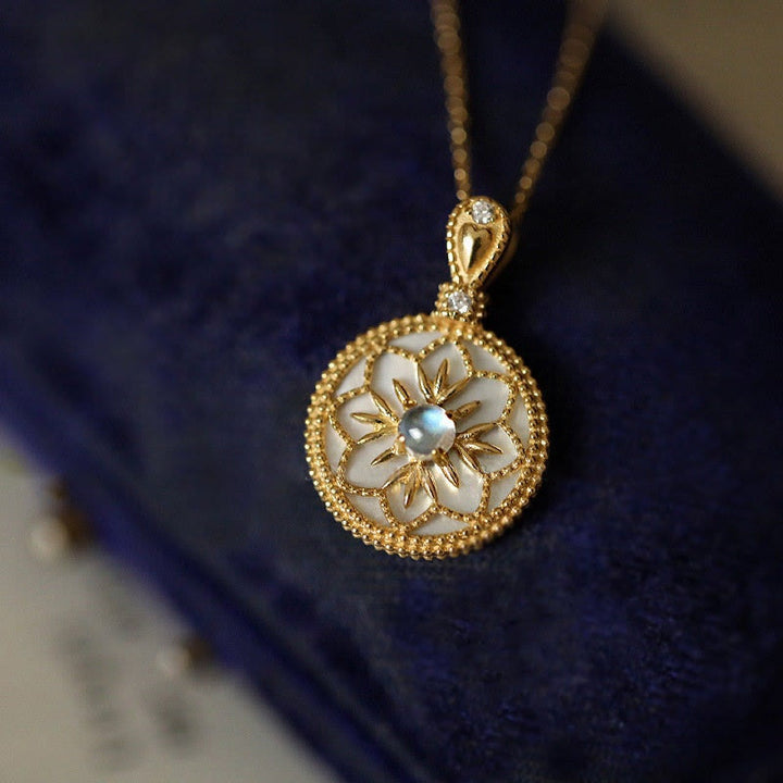 Collier pendentif floral en pierre de lune naturelle Olivenorma