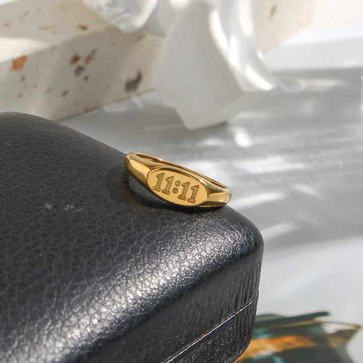 Collier et bague délicats avec le numéro angélique Olivenorma 11:11