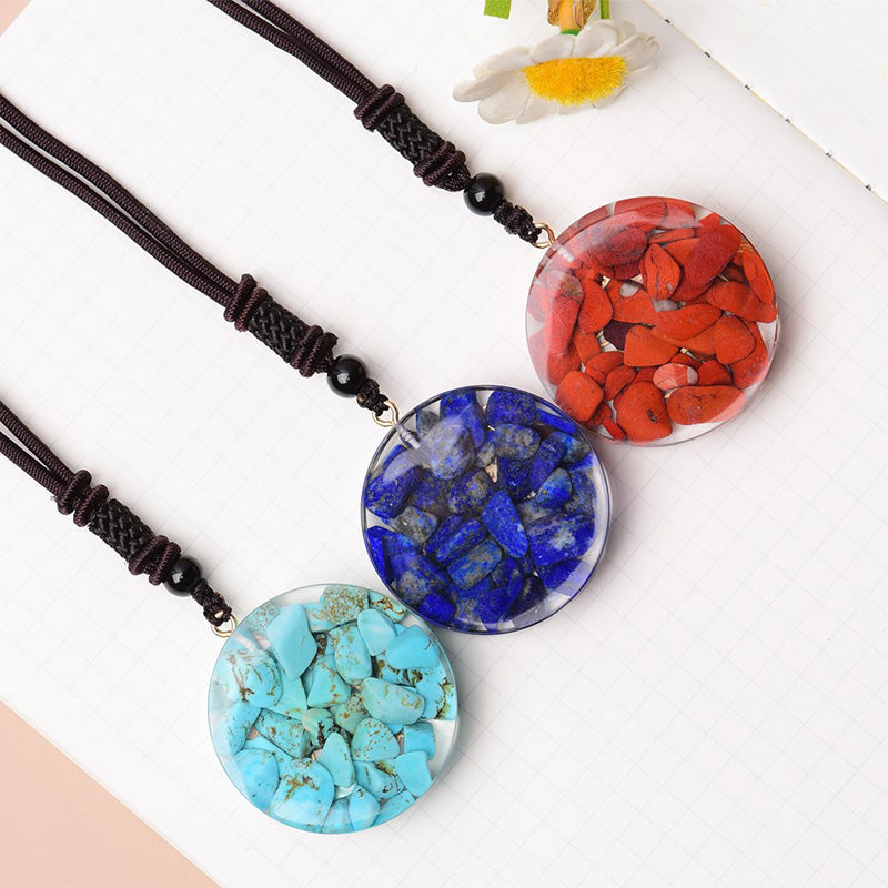 Collier symbole cube de Métatron en jaspe rouge, lapis-lazuli et turquoise Olivenorma