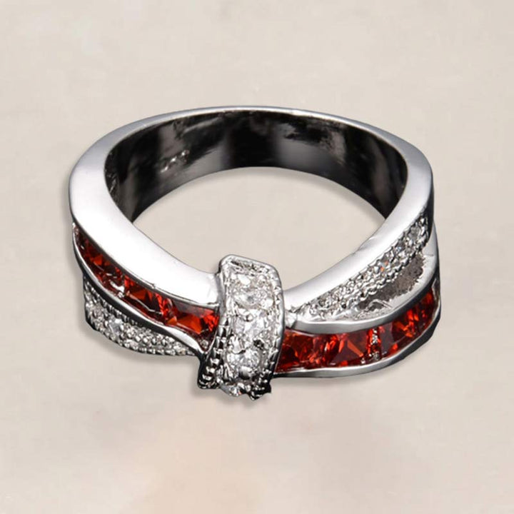 Bague nœud papillon en saphir avec pierre de naissance de septembre Olivenorma