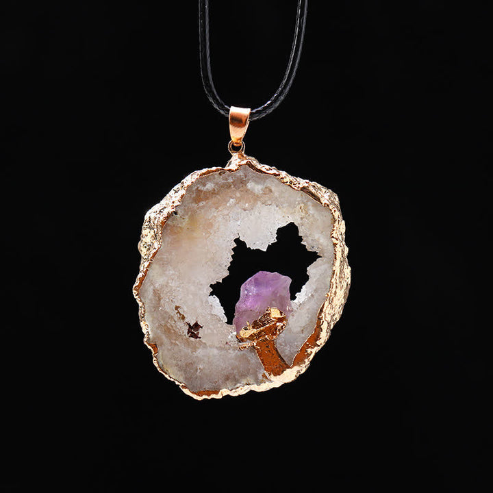 Collier en roche de géode de cristal naturel