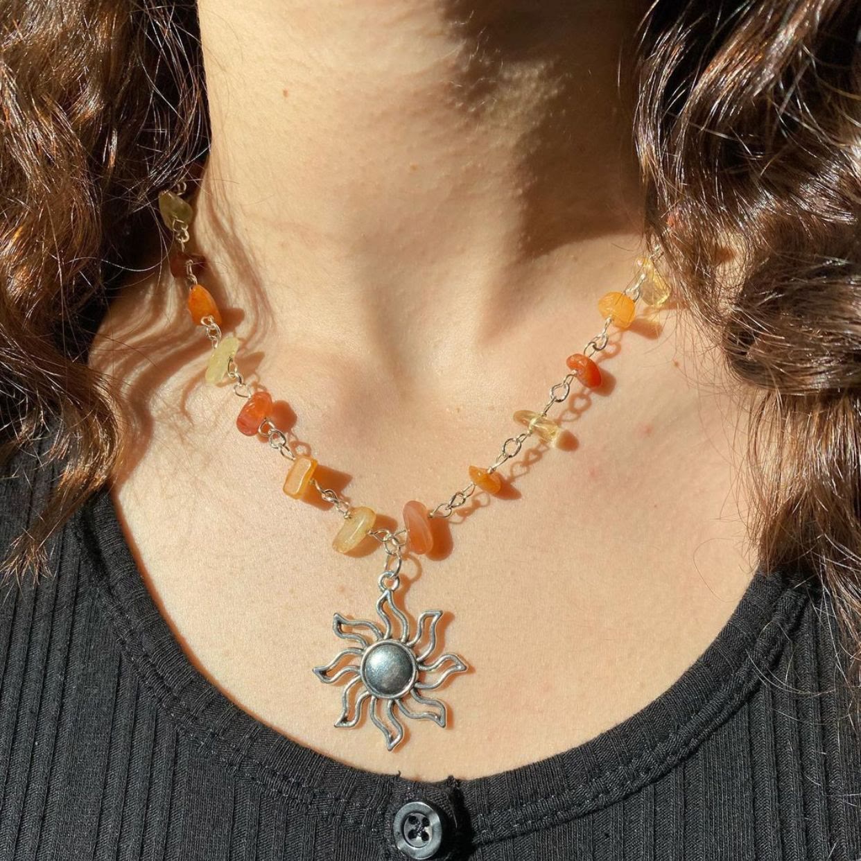 Collier En Pierres Naturelles - Clinozoisite Polie Et épidote Jaune - Longueur 16 Pouces (40cm) - Neuf, Fait Main