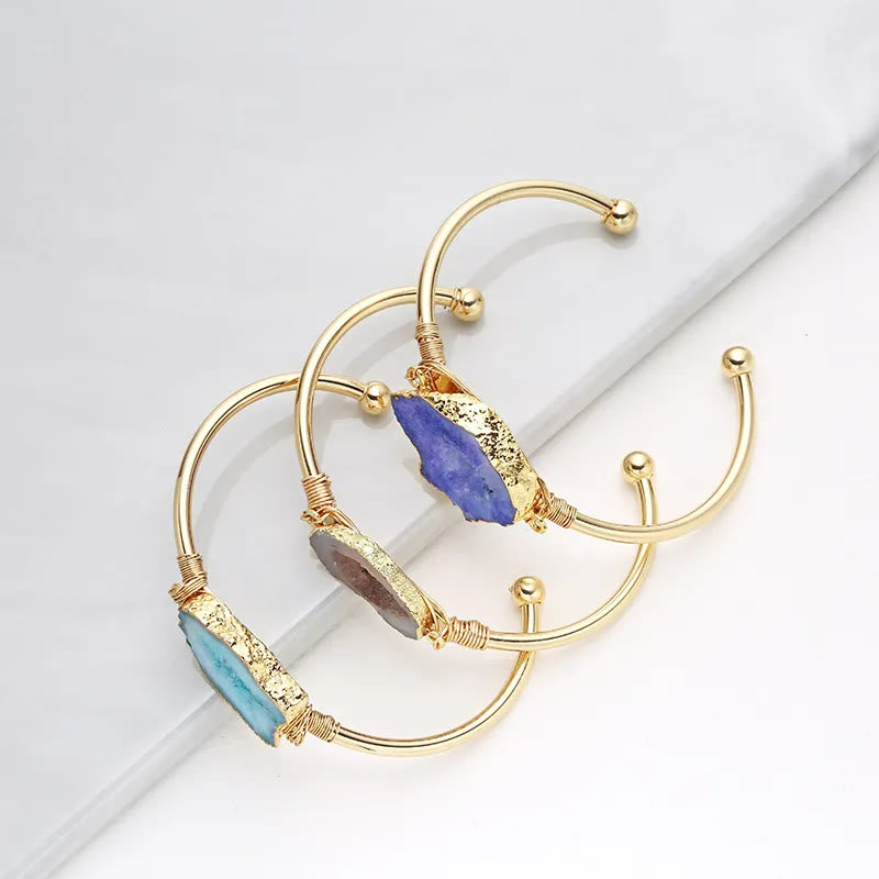 Bracelet fait main en pierre naturelle d'agate irrégulière enroulée en grappe