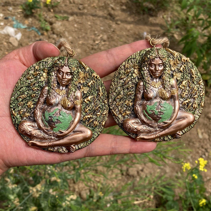 Statue Olivenorma de la déesse Gaia Pendentifs en résine Décoration murale