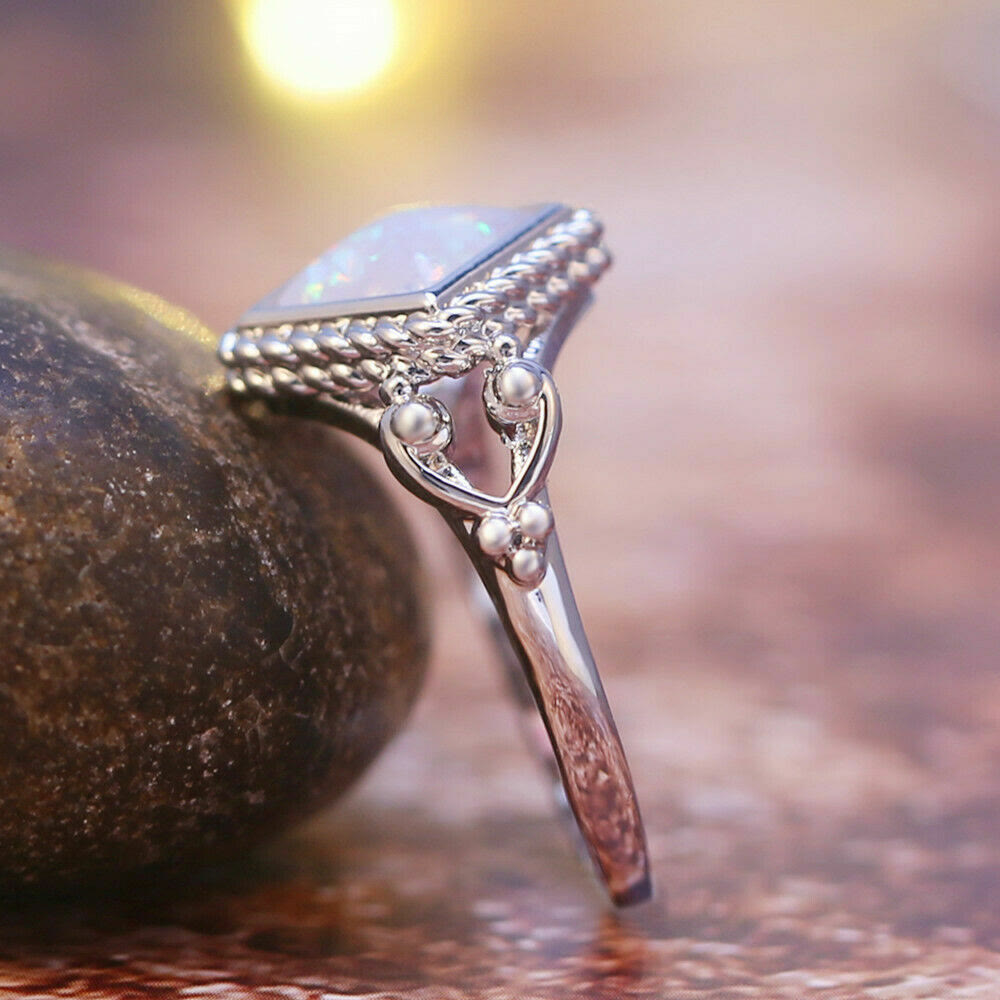 Bague en opale de feu ovale Olivenorma