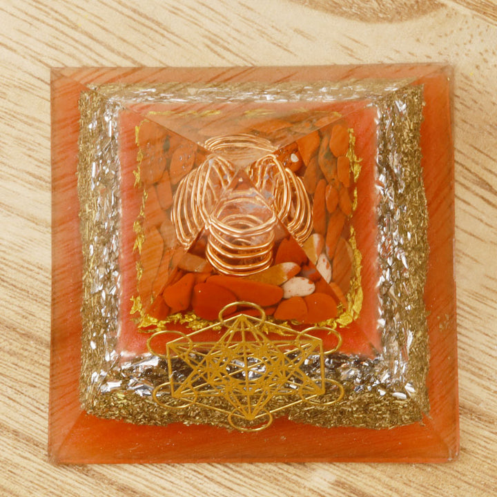 Pyramide d'orgone en cristal transparent Olivenorma Metatron's Cube