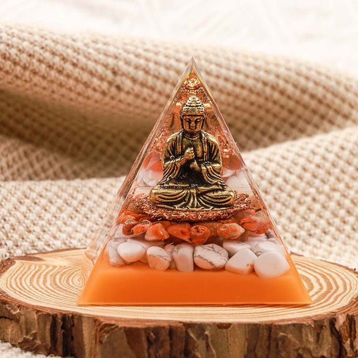 Pyramide d'orgone de Bouddha énergétique en agate rouge Olivenorma avec turquoise blanche