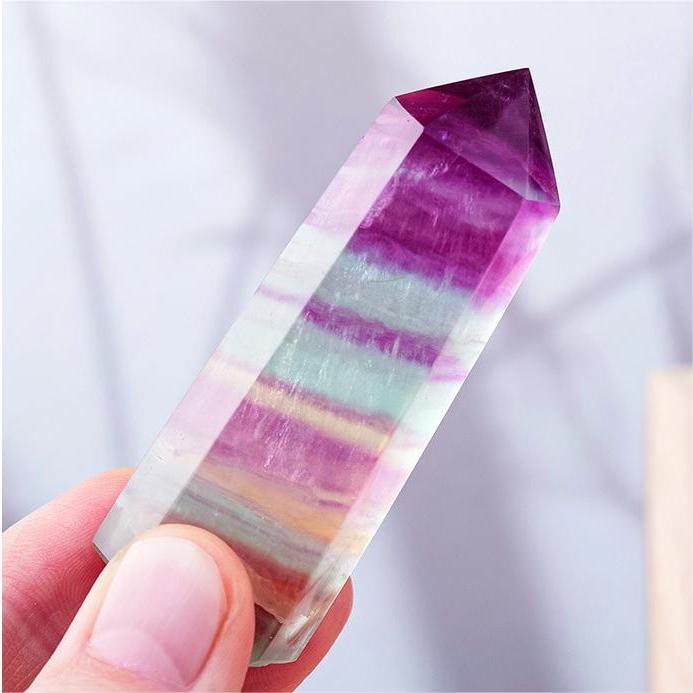 Baguettes en cristal hexagonales en fluorite arc-en-ciel naturel Olivenorma