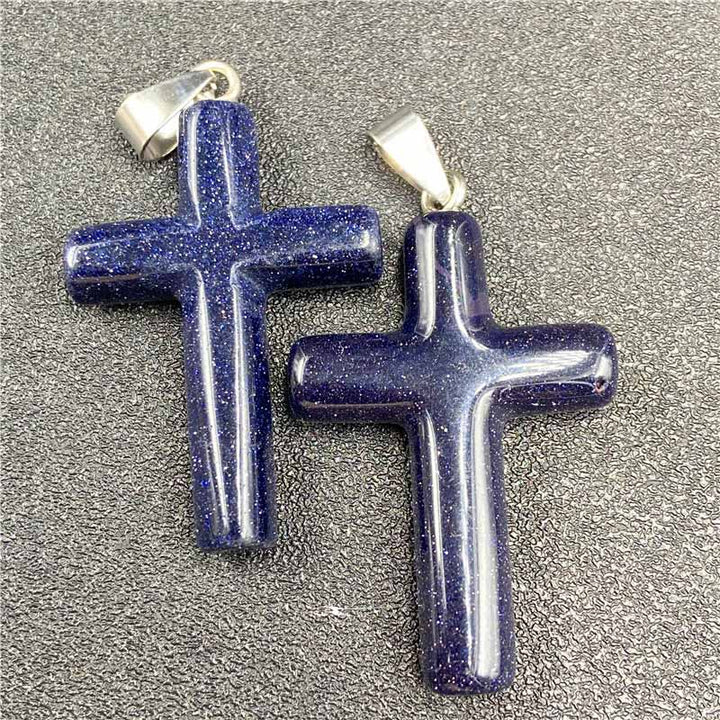 Pendentif de guérison en forme de croix en cristal naturel Olivenorma