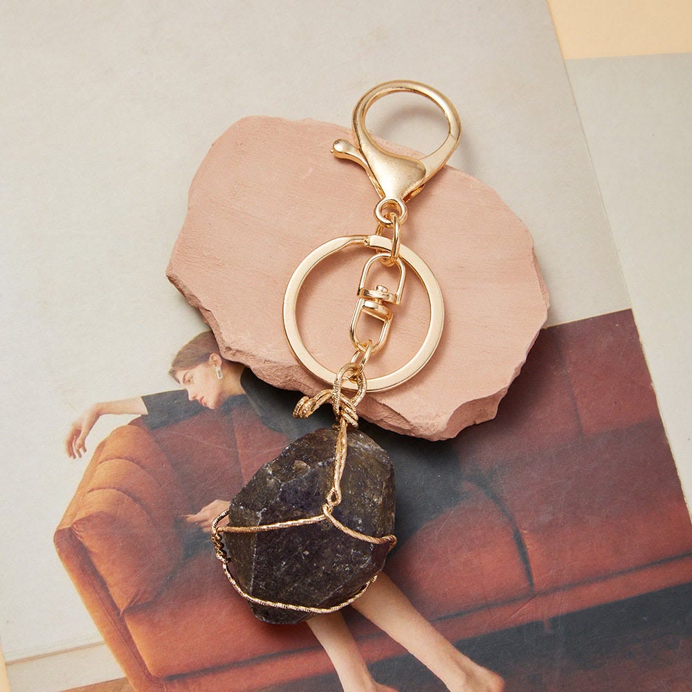 Porte-clés pendentif en pierre précieuse en cristal brut Olivenorma