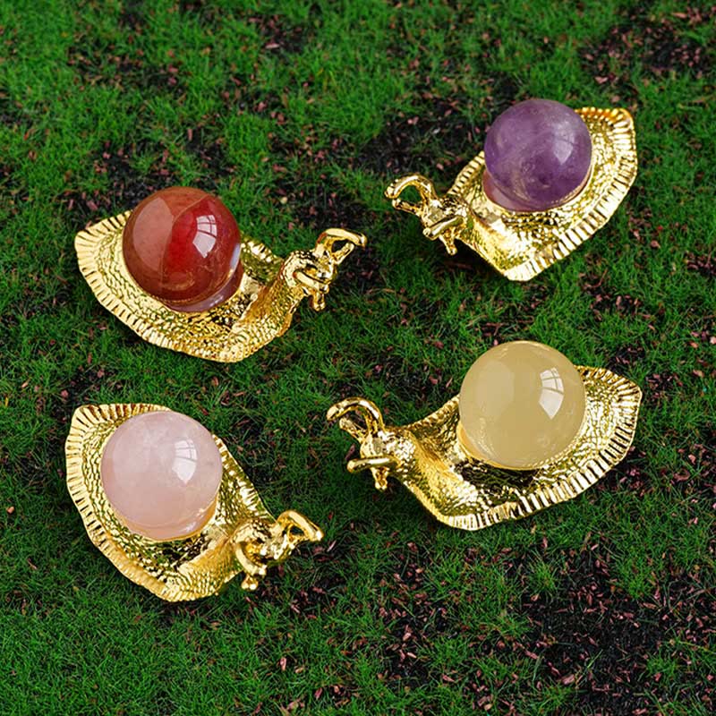 Support de boule de cristal naturel Olivenorma, petite décoration en pierre précieuse en forme d'escargot