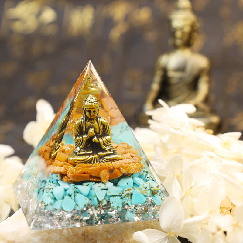 Pyramide d'orgone en grès Olivenorma avec Bouddha turquoise