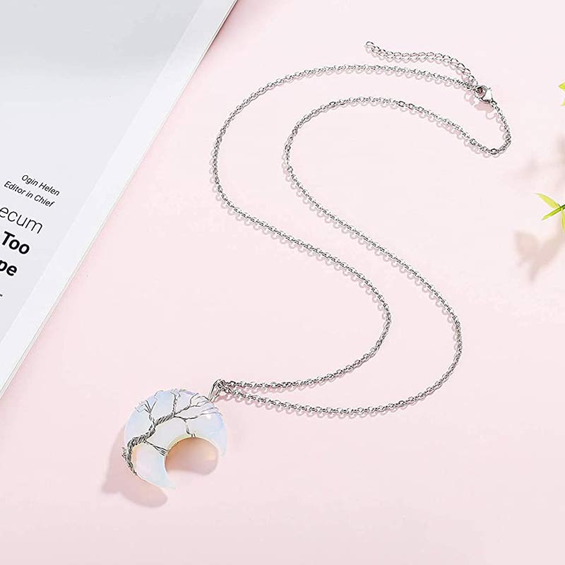 Collier de lune en cristal naturel Olivenorma