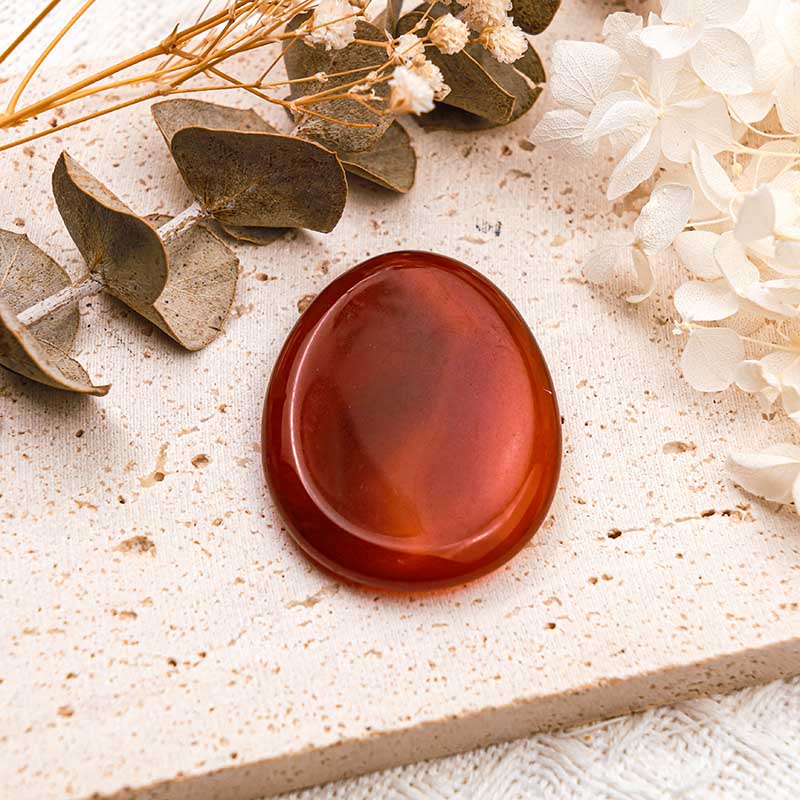 Pierre d'inquiétude pour le pouce en agate rouge Olivenorma
