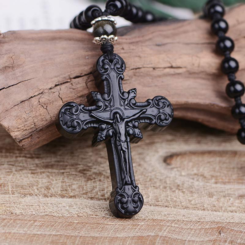 Collier symbole de croix en obsidienne Olivenorma