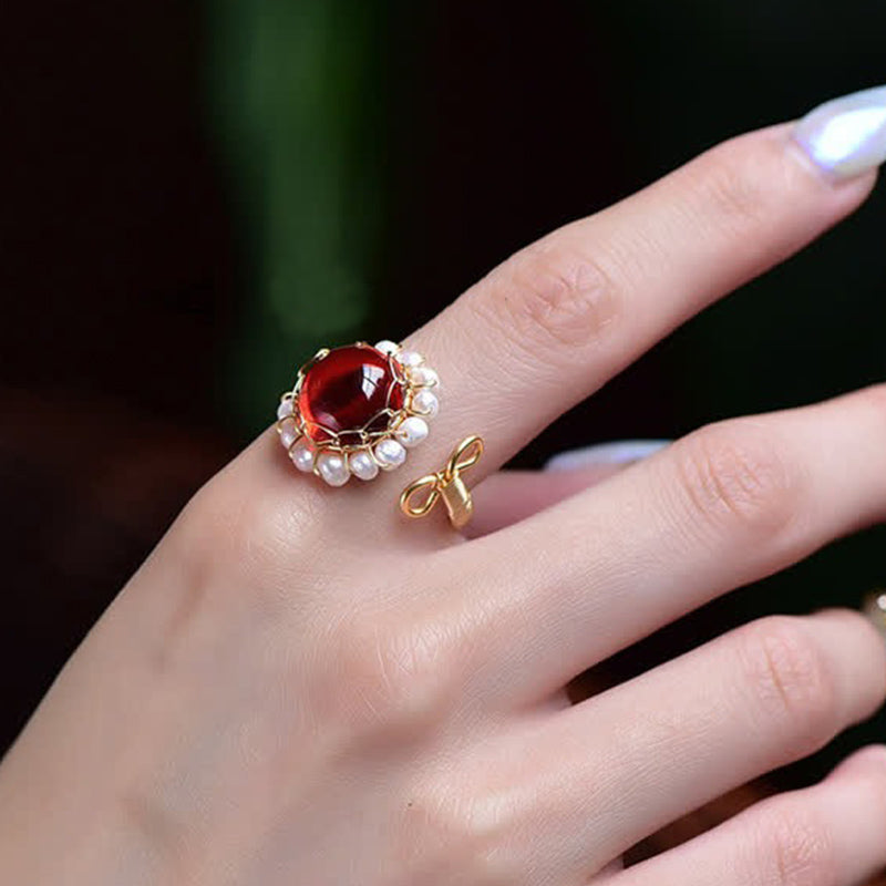 Bague de guérison en quartz rouge avec perle
